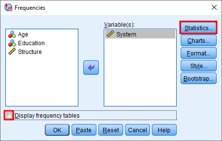 Cuadro de diálogo Frequencies de SPSS mostrando la selección de variable con Display frequency table desmarcado y el botón Statistics