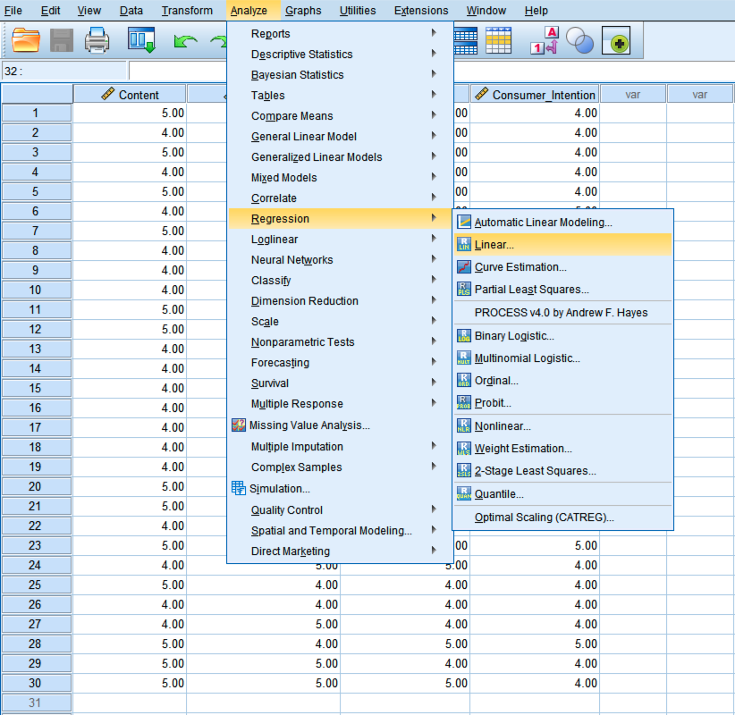 เมนู SPSS แสดงการไปที่ Analyze → Regression → Linear
